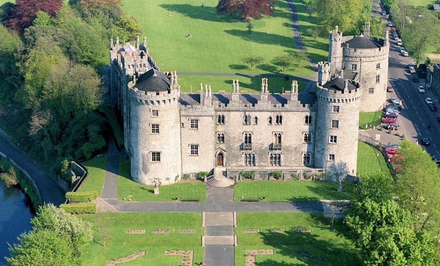 esplorare il castello di Kilkenny
